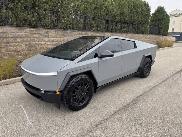 2024 Tesla Cybertruck Base Crew Cab Short Bed