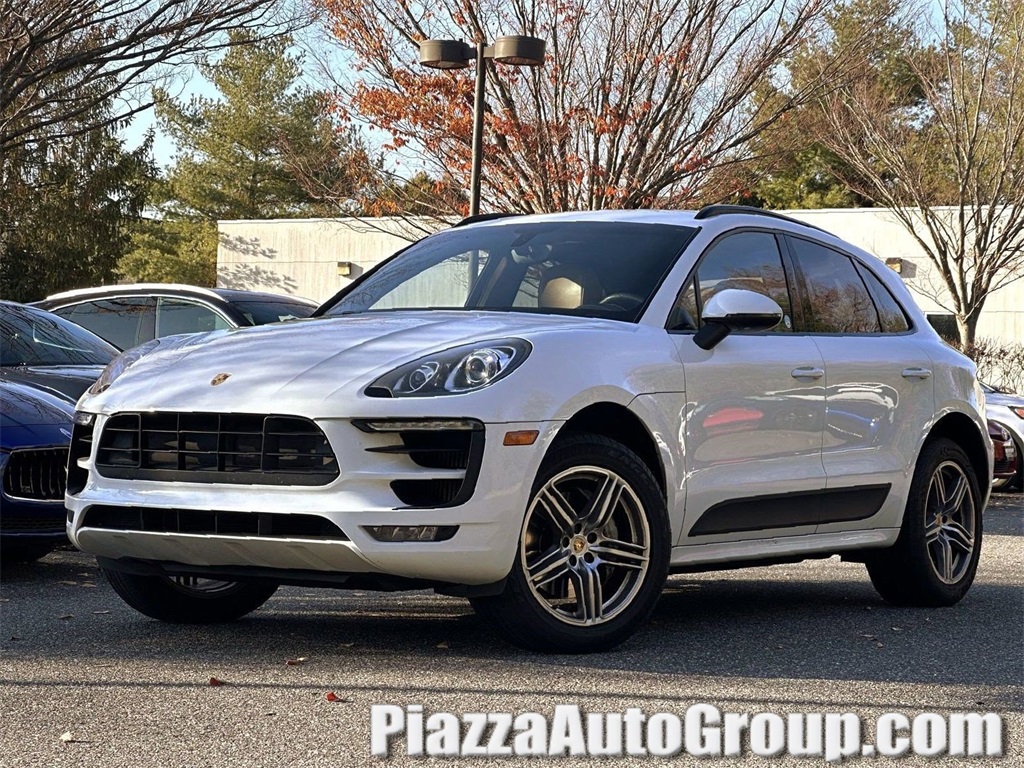 2016 Porsche Macan S