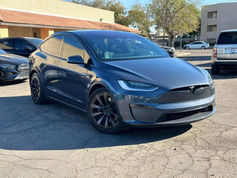 2023 Tesla Model X Plaid