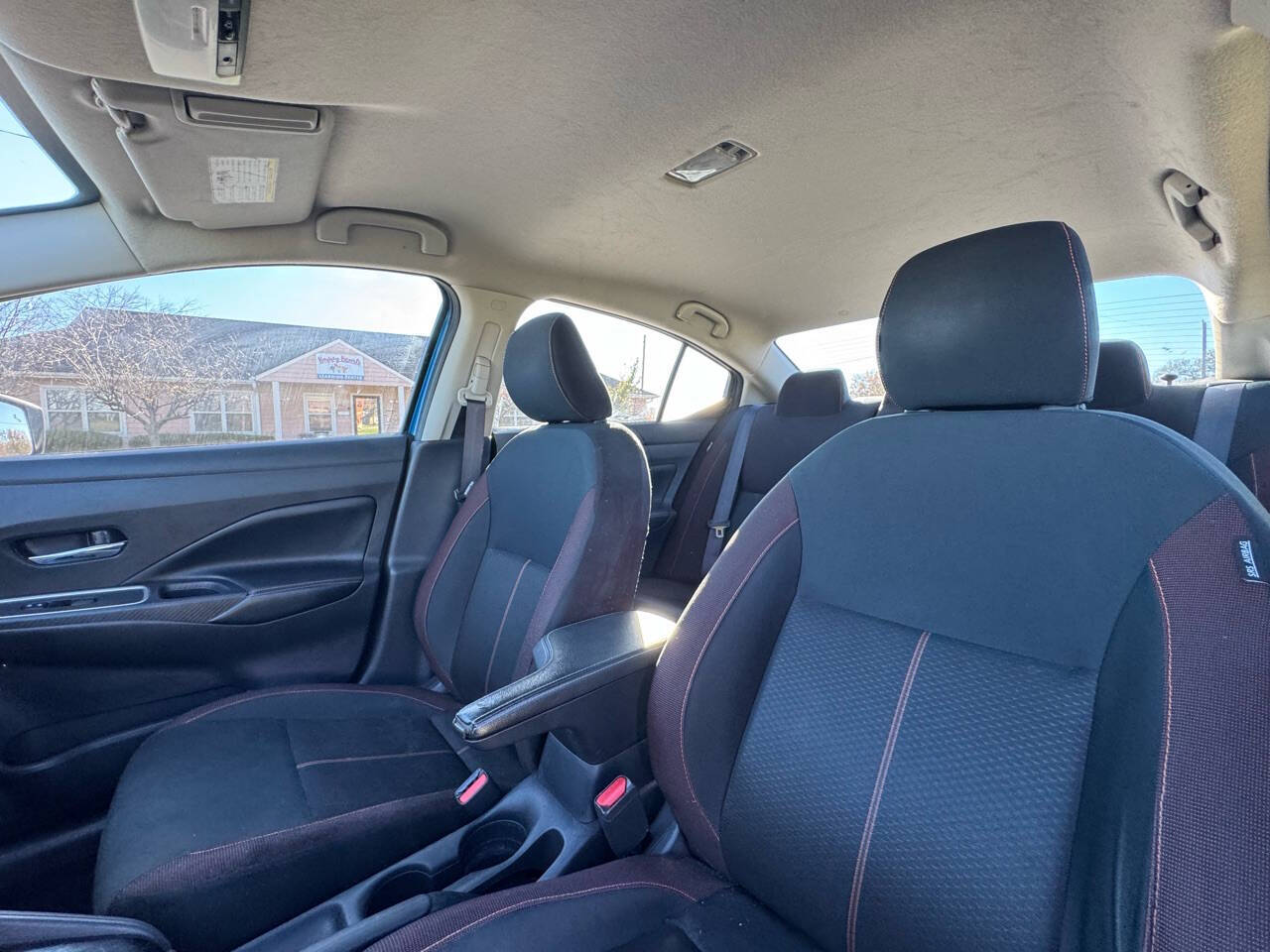2020 Nissan Versa SR