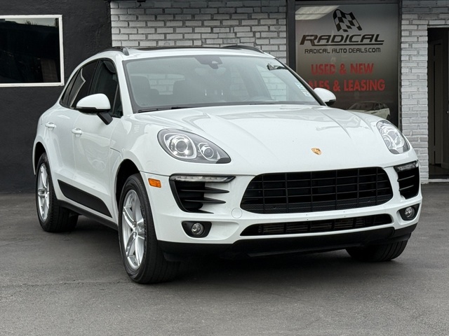 2017 Porsche Macan