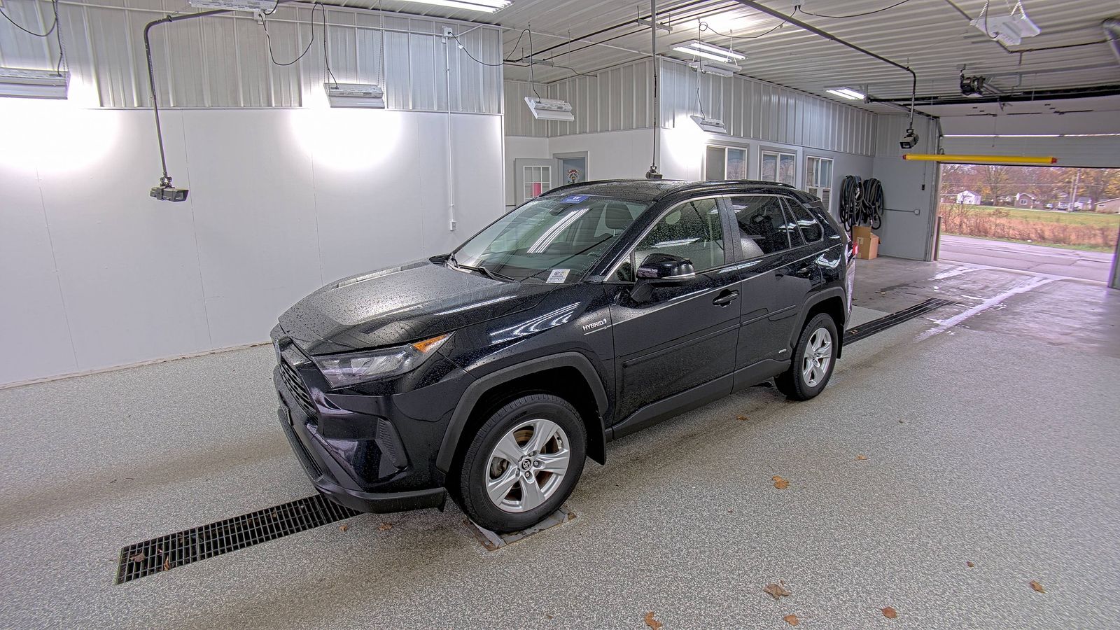 2021 Toyota RAV4 Hybrid LE