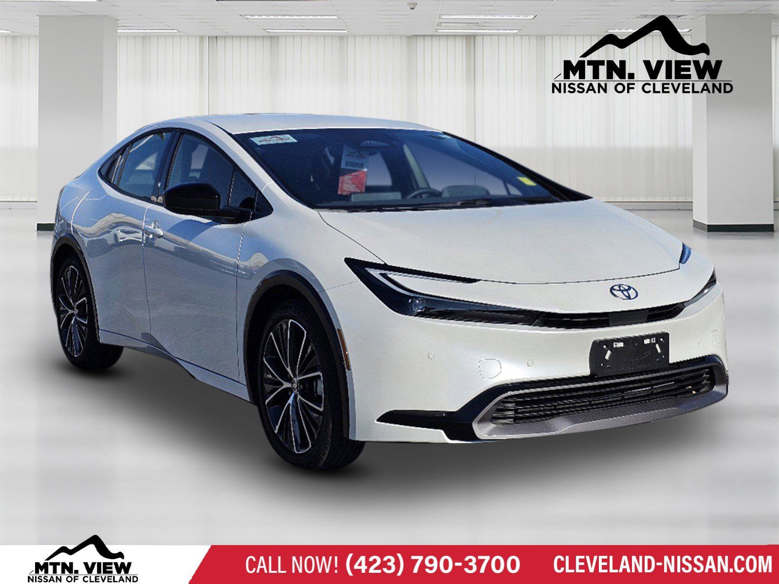 2024 Toyota Prius XLE
