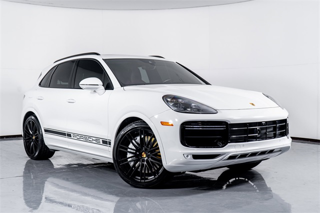 2021 Porsche Cayenne Turbo