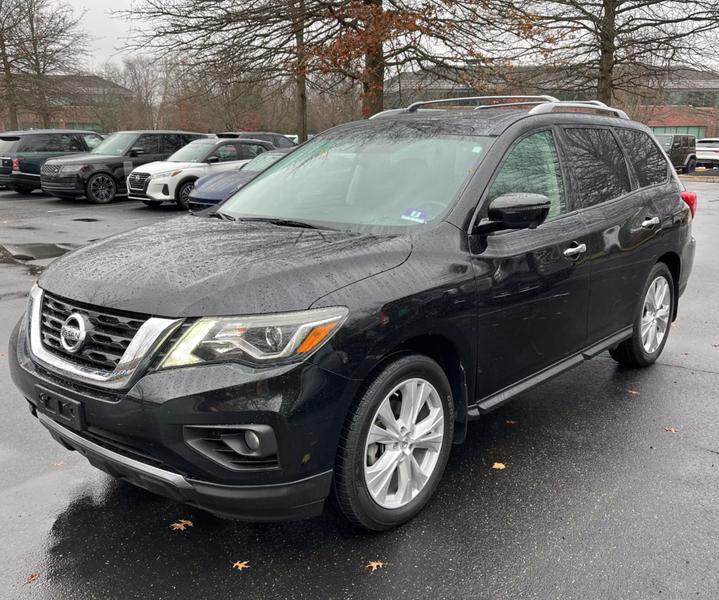 2018 Nissan Pathfinder SL