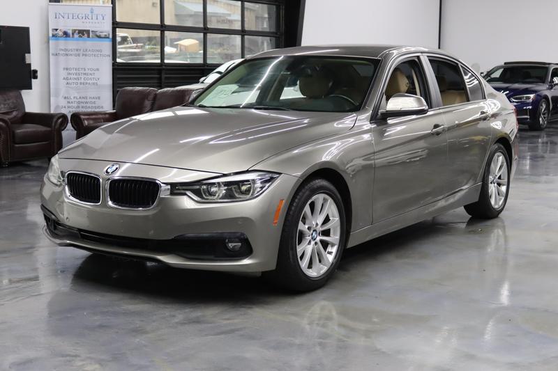 2018 BMW 3 Series Sedan 320i