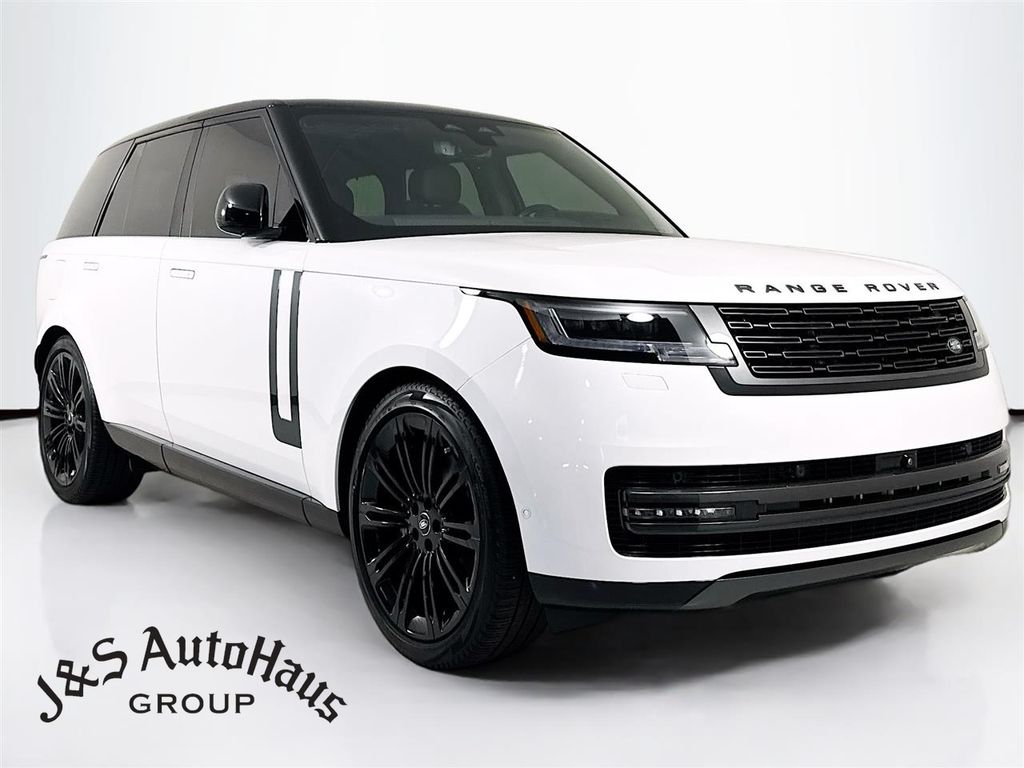 2024 Land Rover Range Rover SE