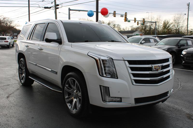 2016 Cadillac Escalade Luxury Collection 1SB