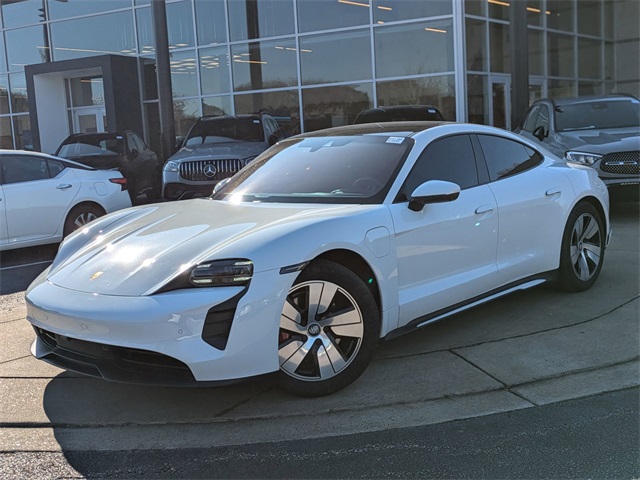 2022 Porsche Taycan 4S Sedan