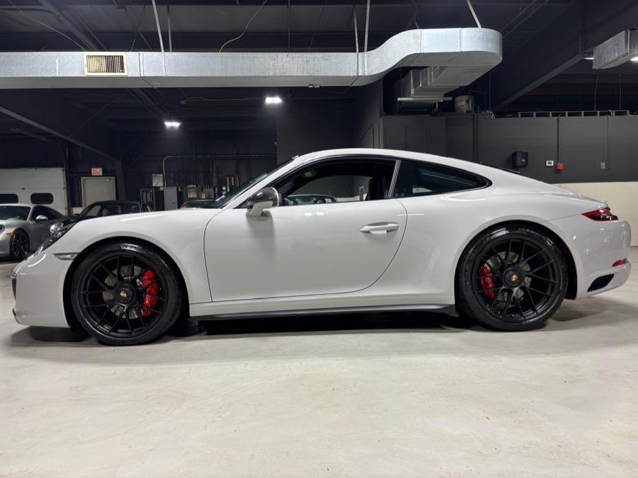 2018 Porsche 911 Carrera GTS Coupe
