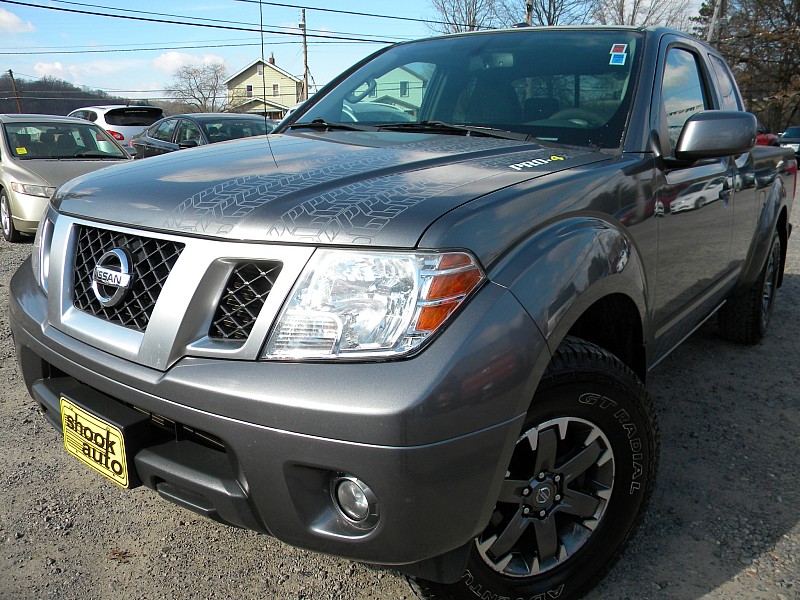 2016 Nissan Frontier PRO-4X Extended Cab Long Bed
