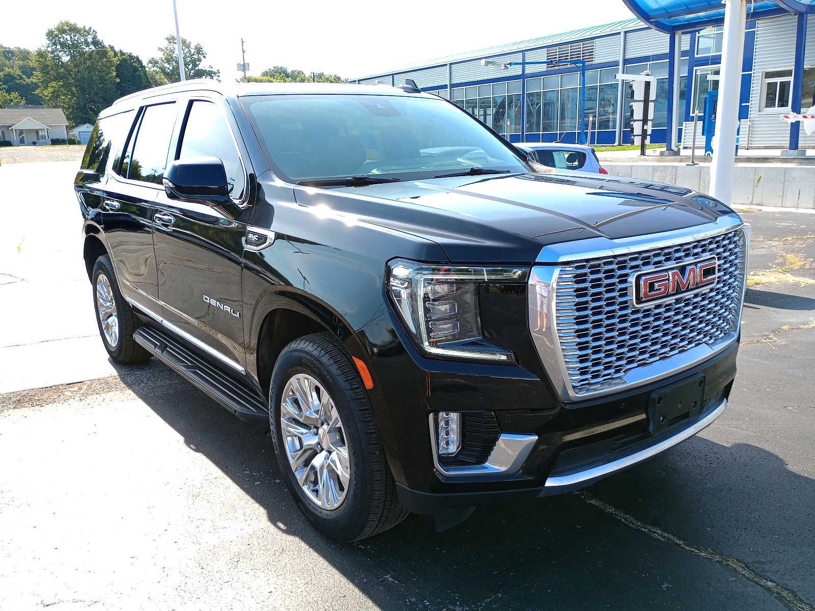 2023 GMC Yukon Denali