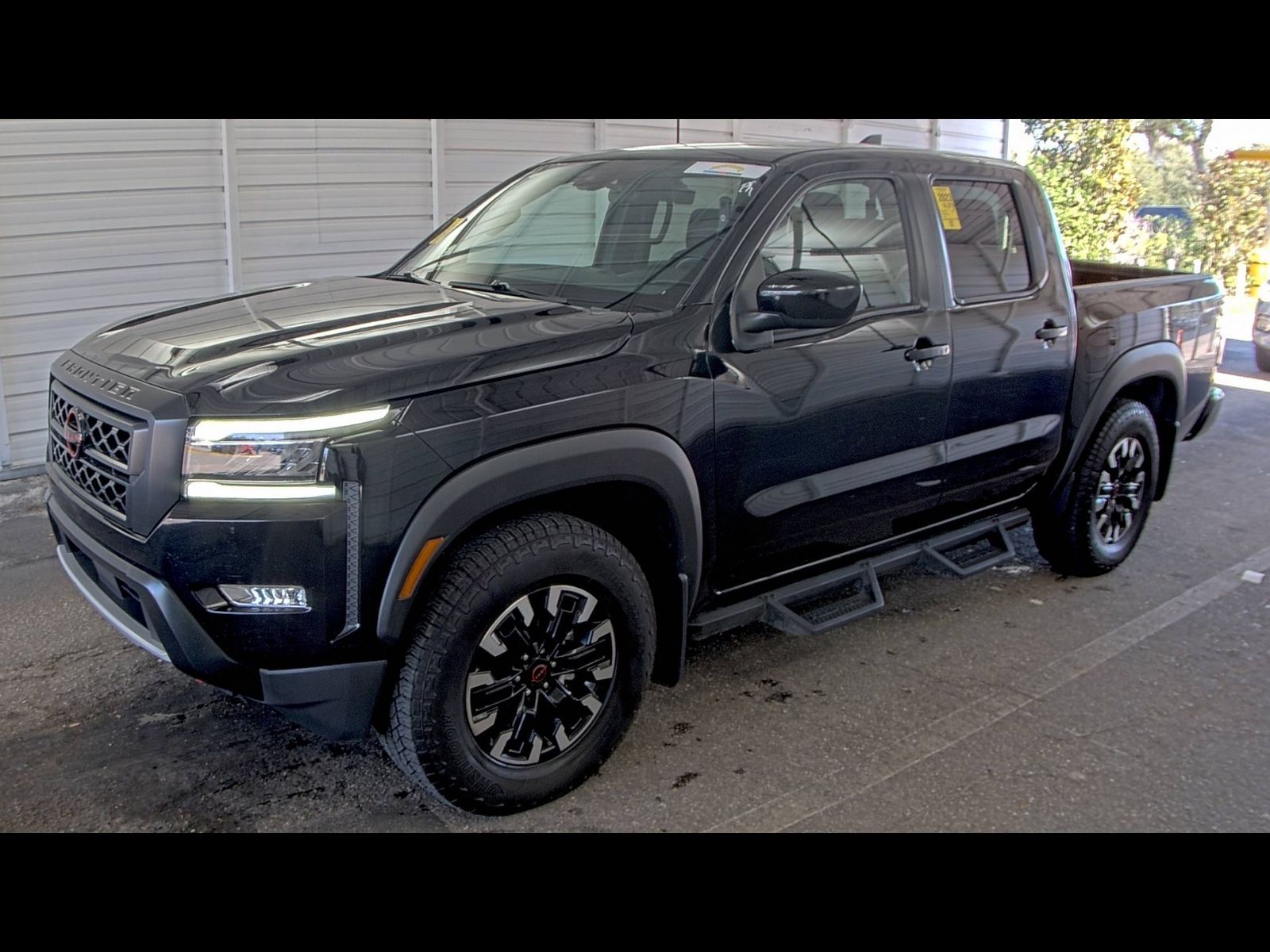 2023 Nissan Frontier PRO-X Crew Cab Short Bed