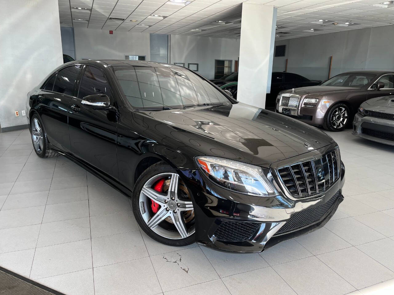 2016 Mercedes-Benz AMG S 63 4MATIC Sedan