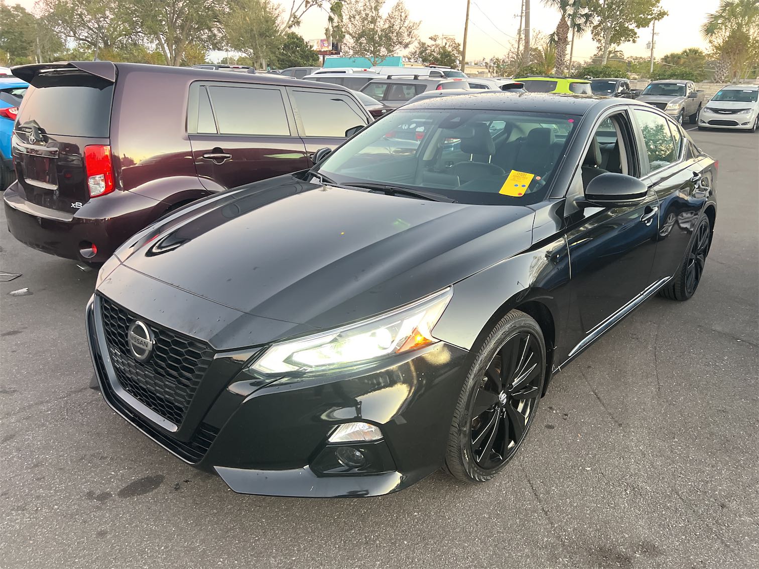 2022 Nissan Altima SR