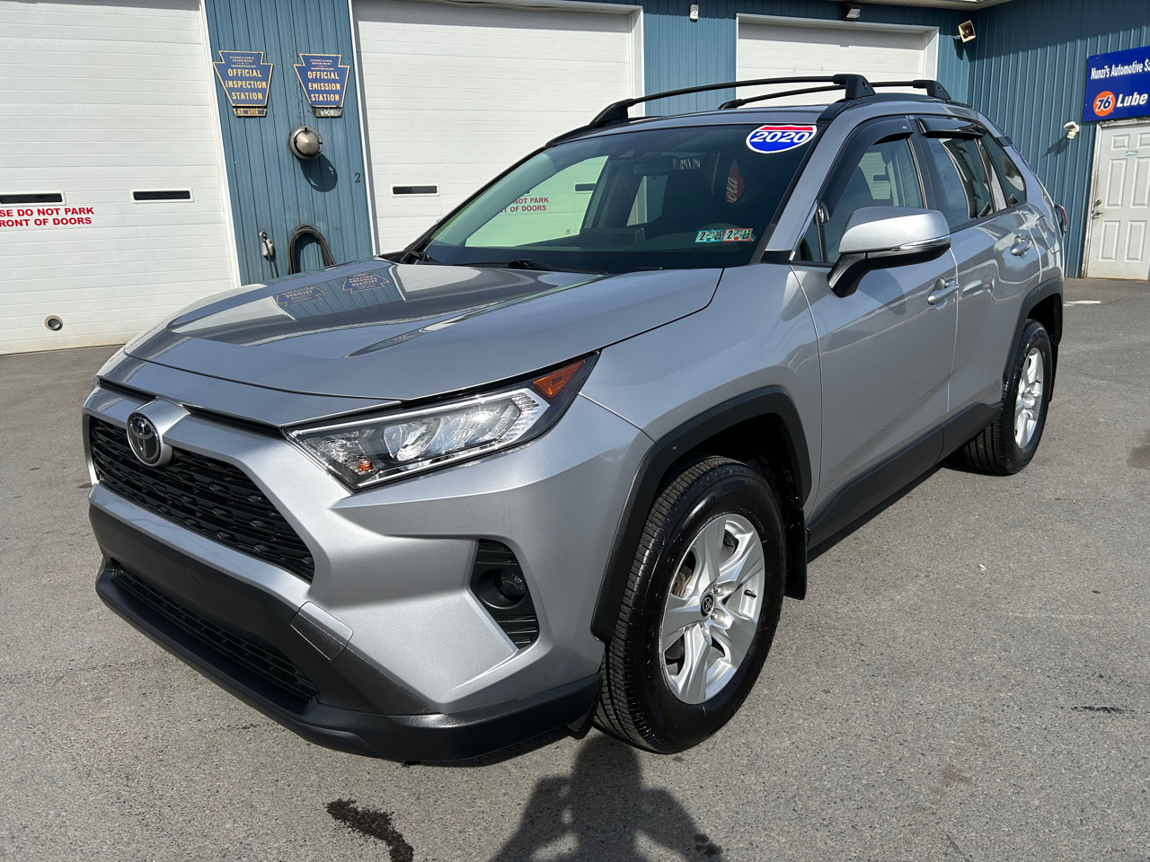 2020 Toyota RAV4 XLE