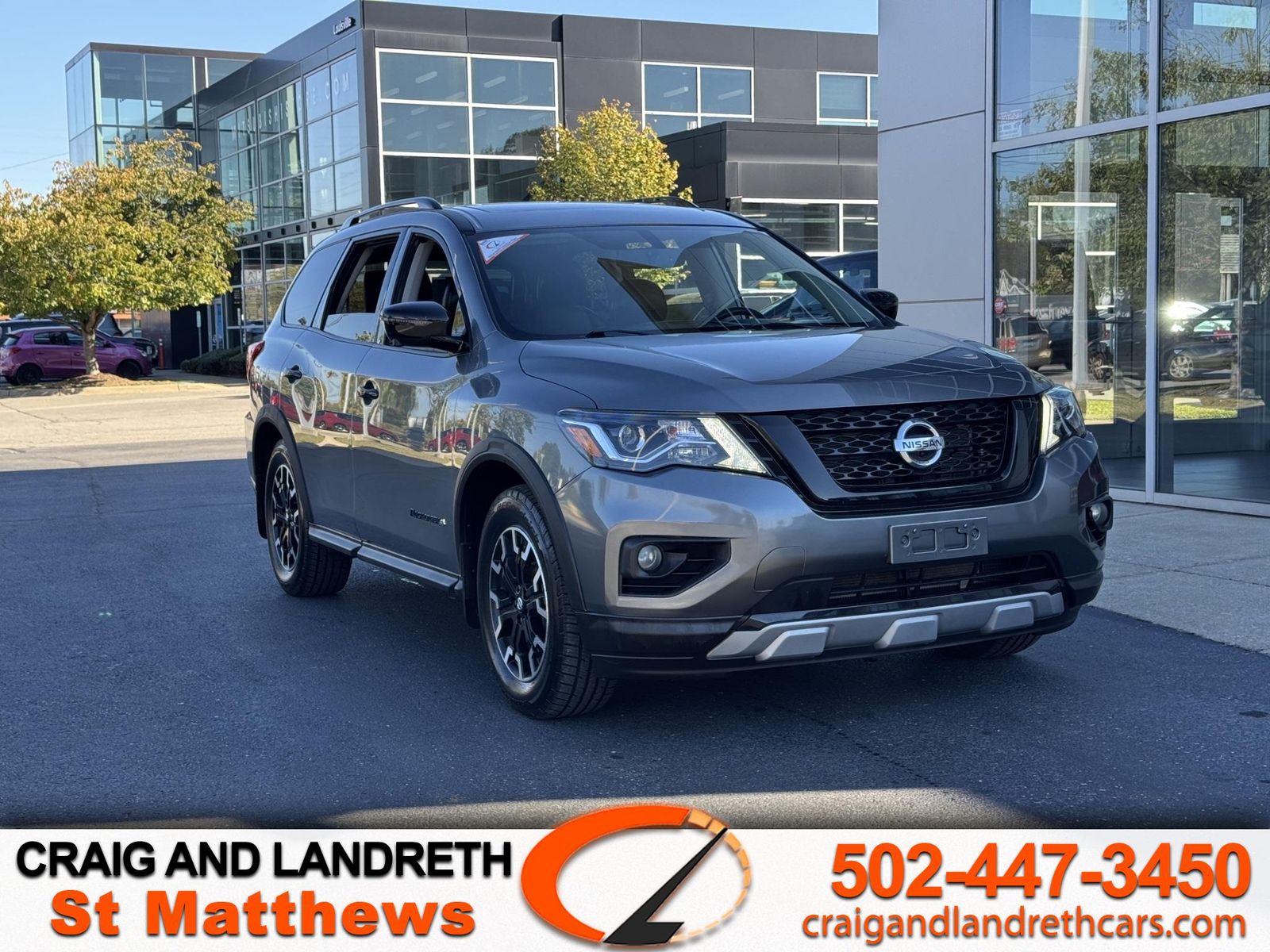 2020 Nissan Pathfinder SL