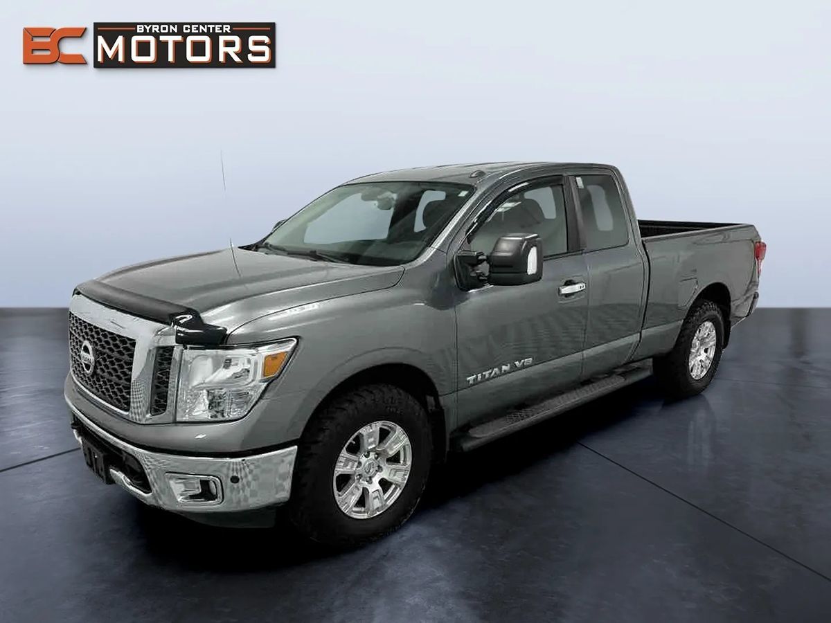 2018 Nissan TITAN SV Extended Cab Short Bed
