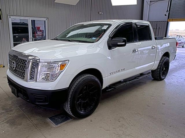 2018 Nissan TITAN SV Crew Cab Extra Short Bed