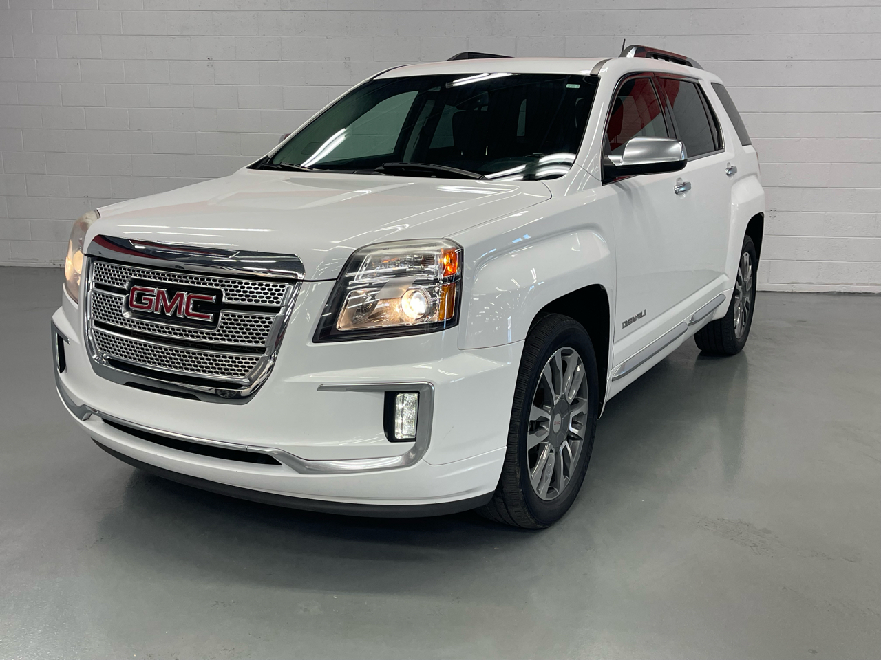 2017 GMC Terrain Denali 5SA