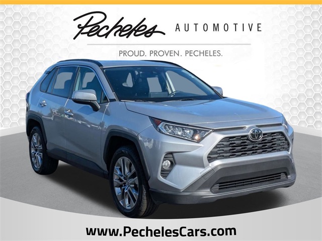 2020 Toyota RAV4 XLE Premium