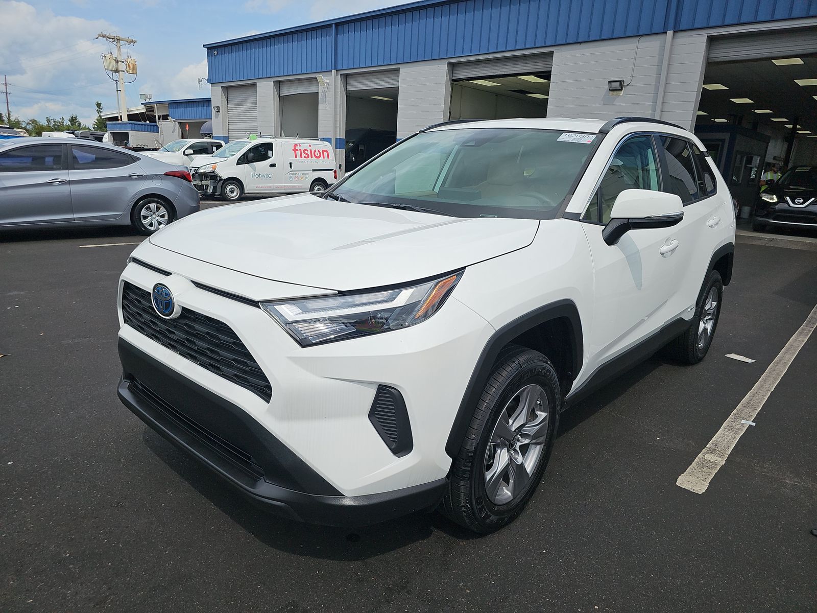 2023 Toyota RAV4 Hybrid LE