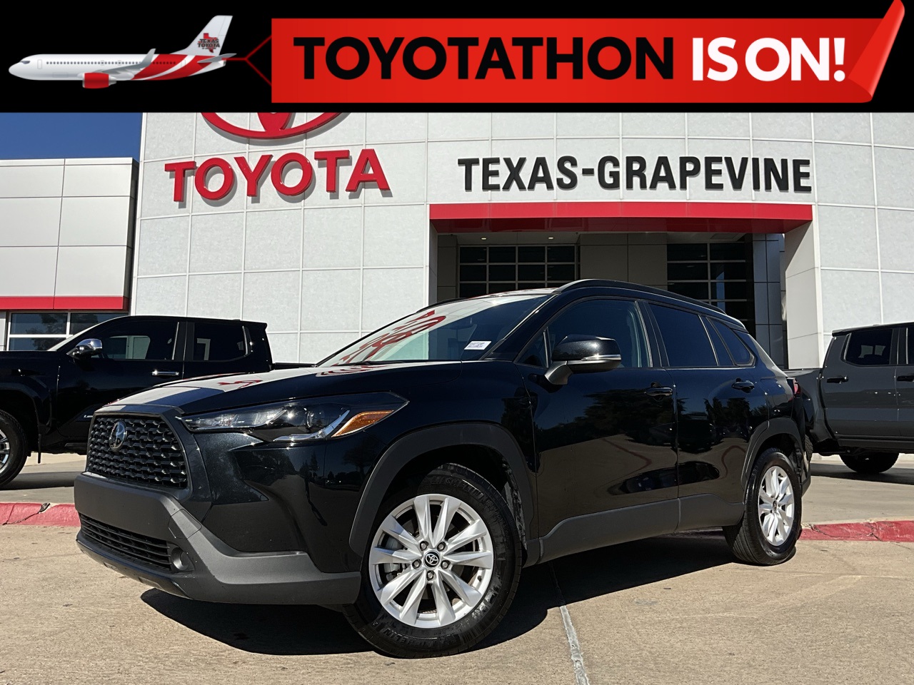 2024 Toyota Corolla Cross LE