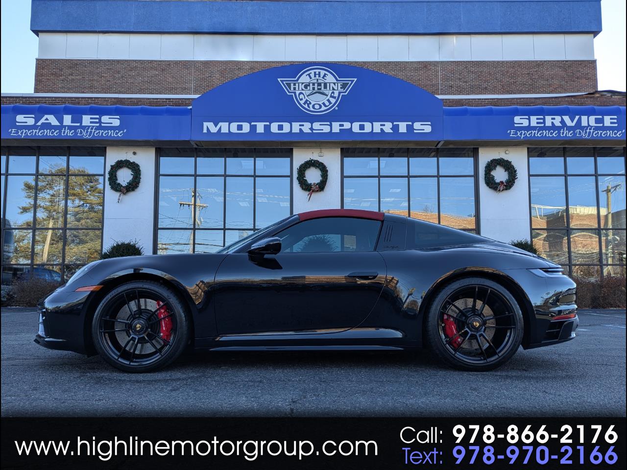 2024 Porsche 911 Targa 4 GTS Convertible