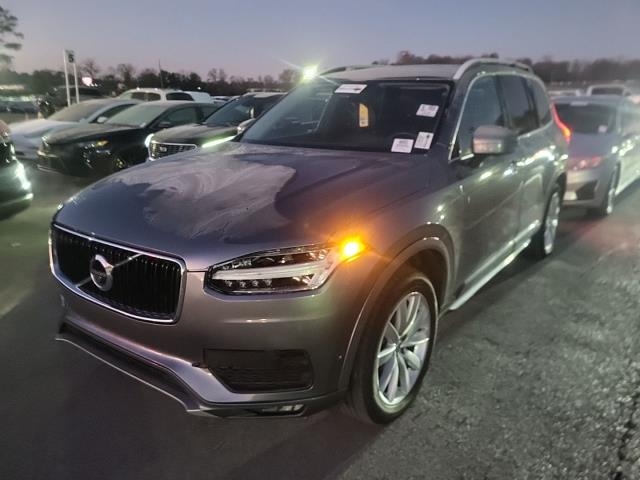 2017 Volvo XC90 T6 Momentum 7-Passenger