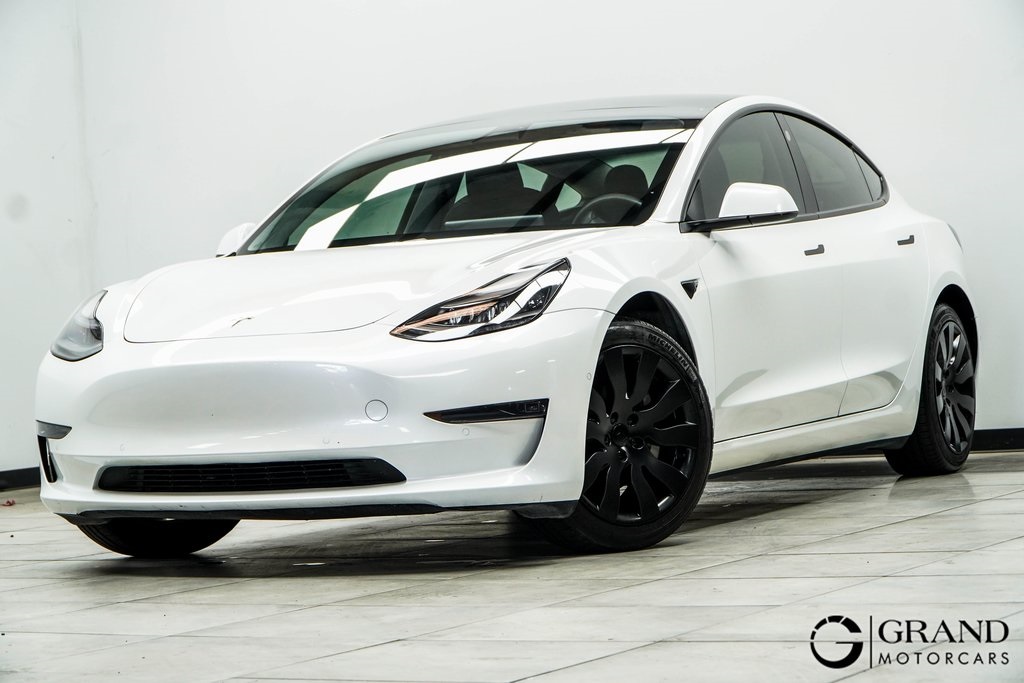 2021 Tesla Model 3 Standard Range Plus