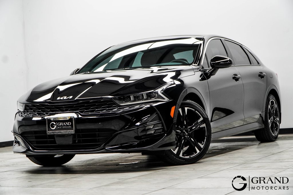 2024 Kia K5 GT-Line