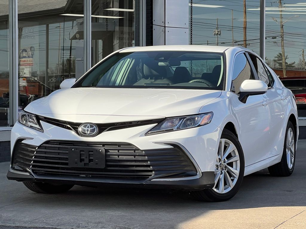 2023 Toyota Camry LE
