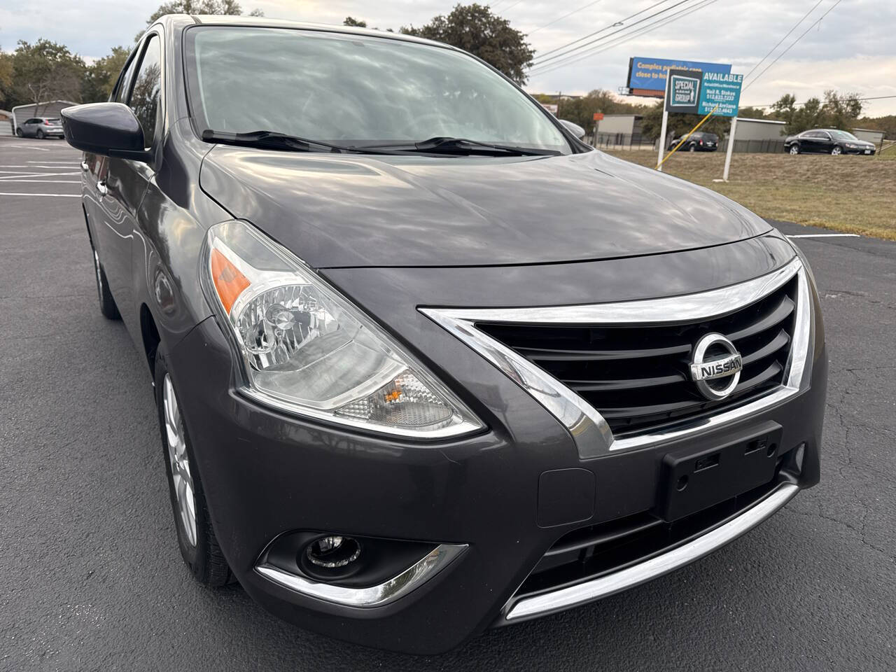 2015 Nissan Versa SV