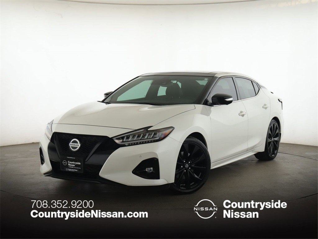 2022 Nissan Maxima SR