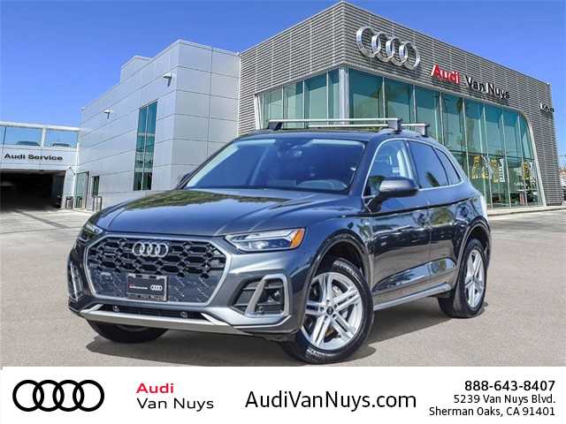 2024 Audi Q5 e Plug-In Hybrid S line Premium 55 TFSI
