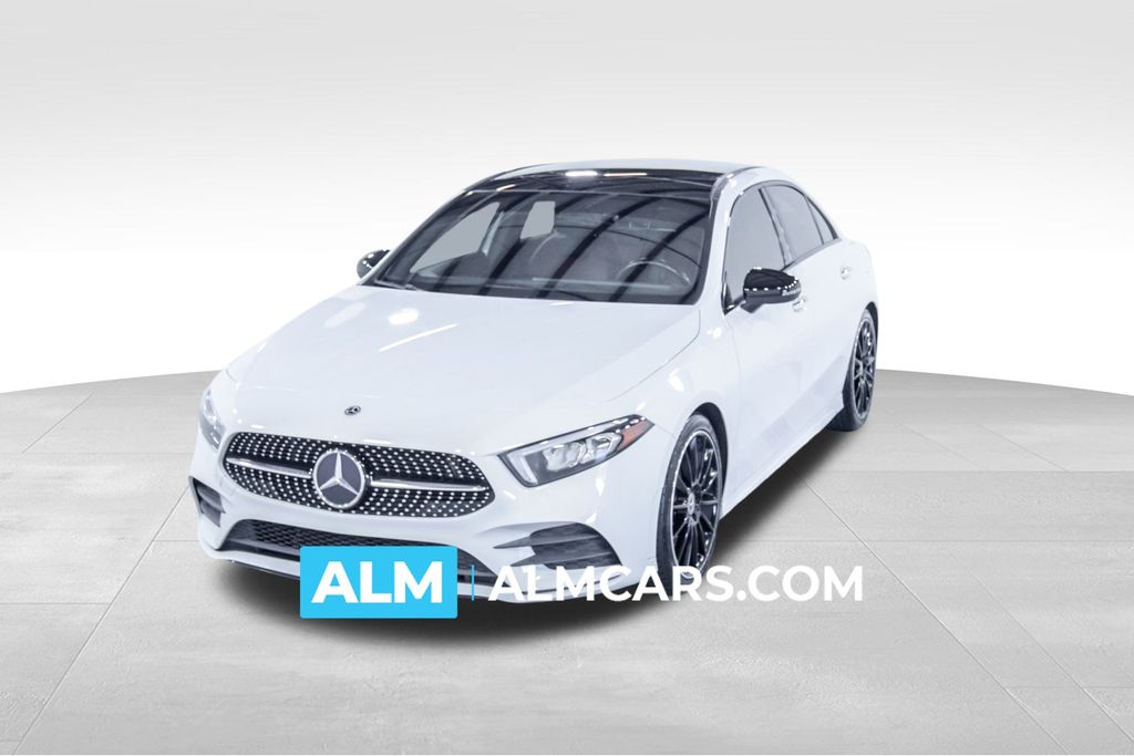 2021 Mercedes-Benz A 220