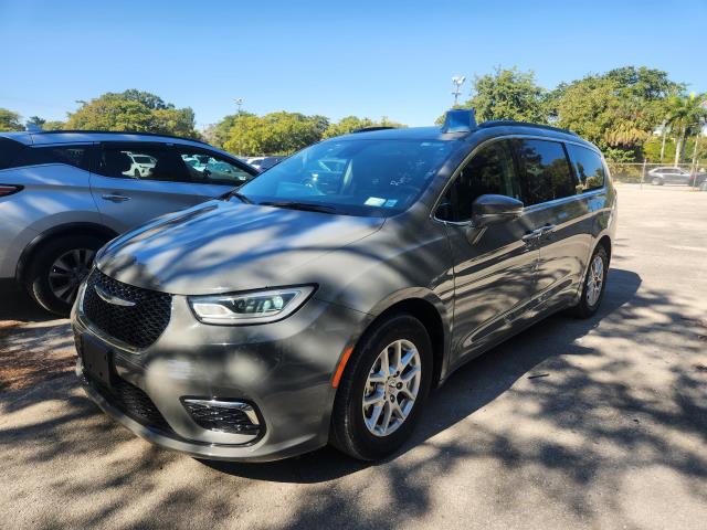 2022 Chrysler Pacifica Touring L 121.6
