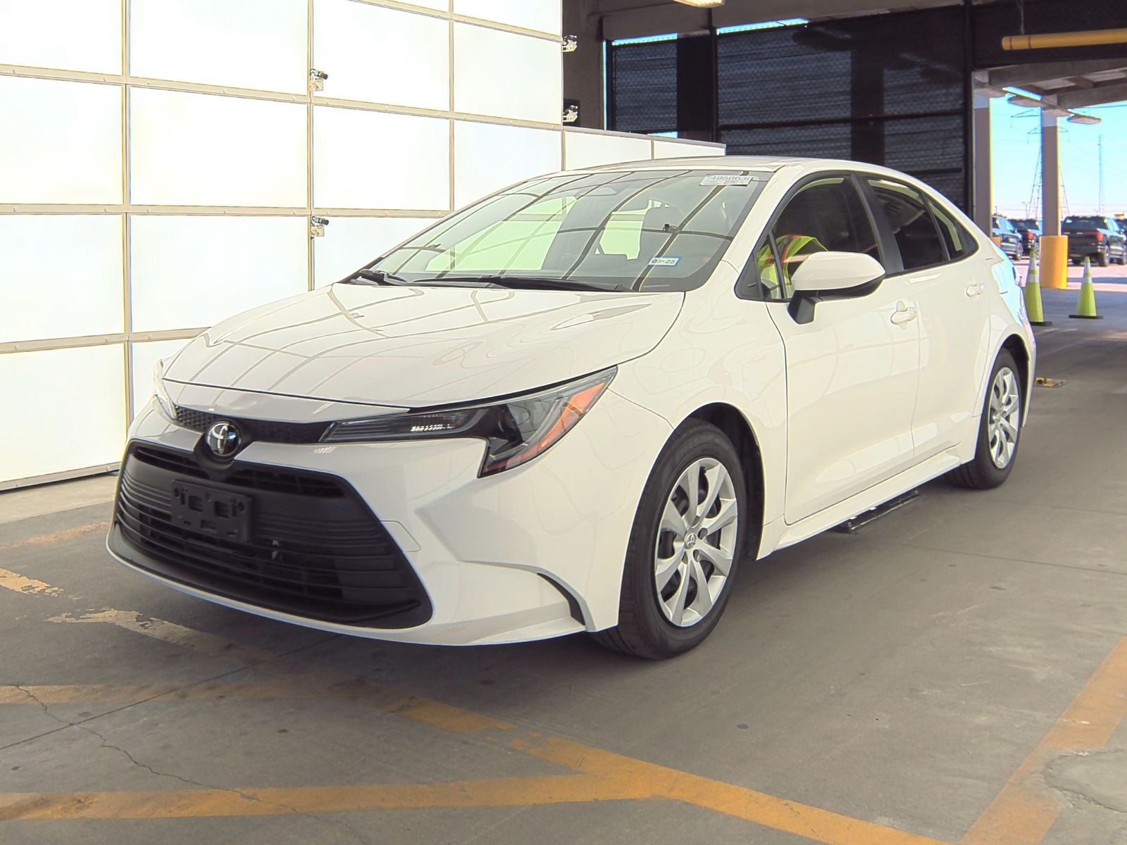 2023 Toyota Corolla LE Sedan