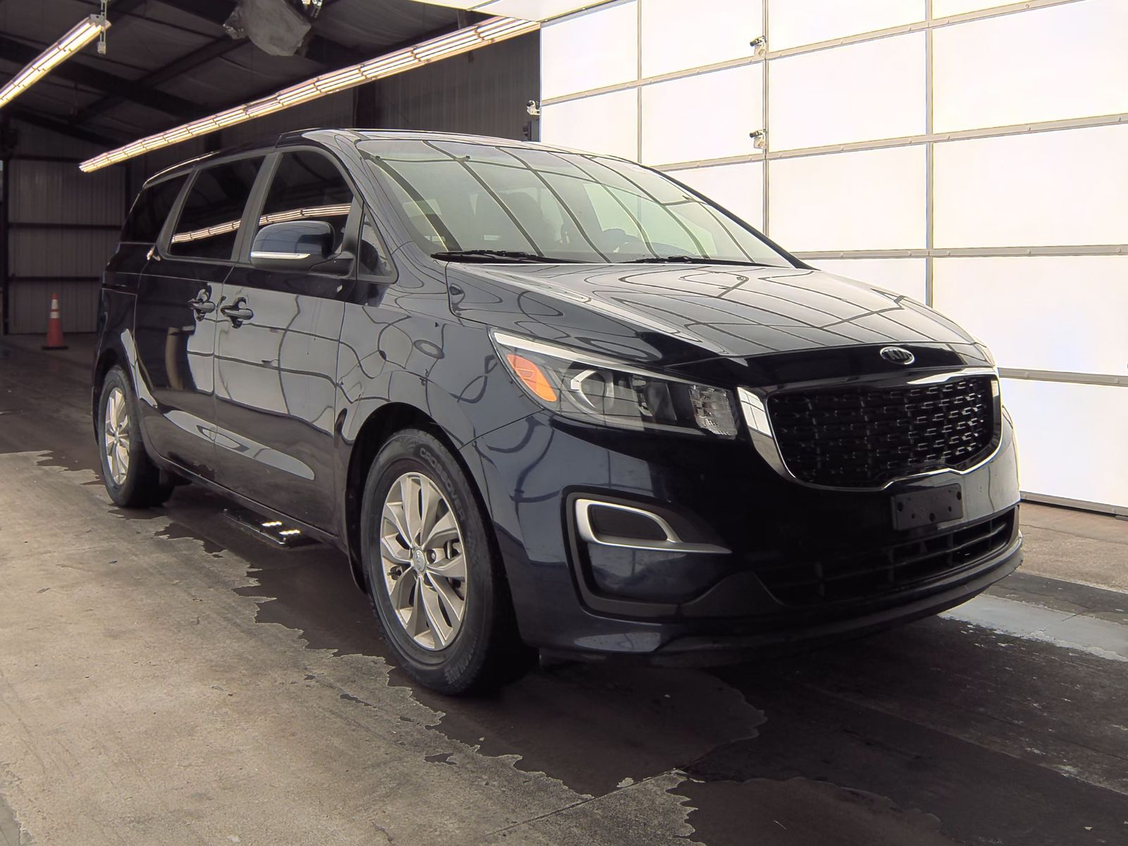 2019 Kia Sedona LX FWD