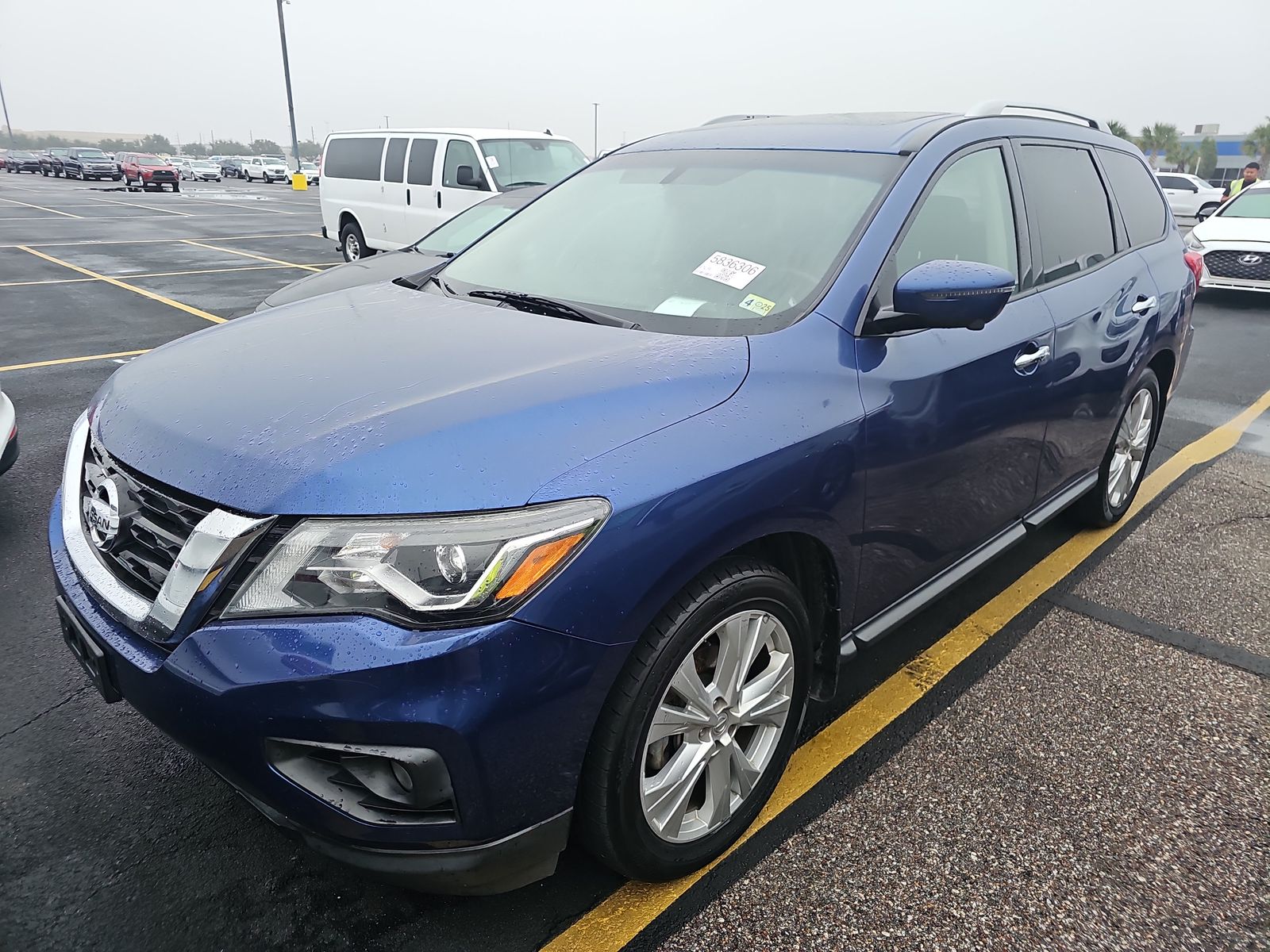 2019 Nissan Pathfinder SL