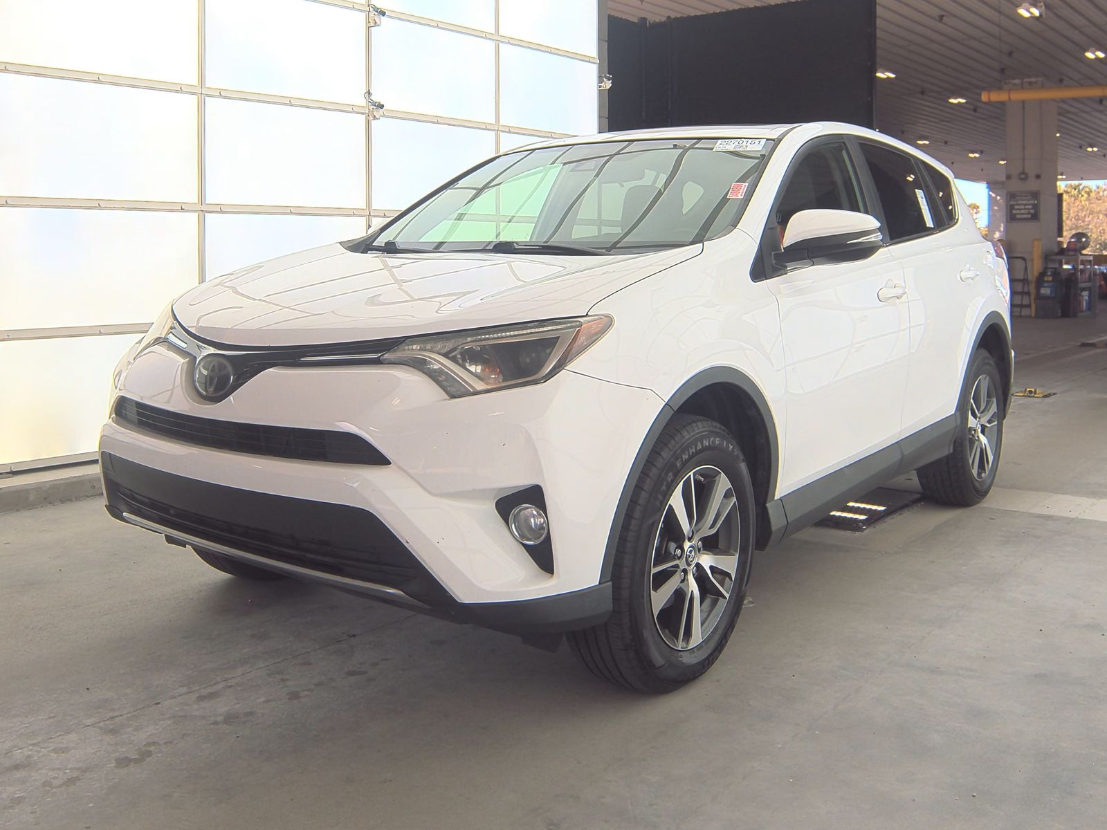 2018 Toyota RAV4 XLE FWD