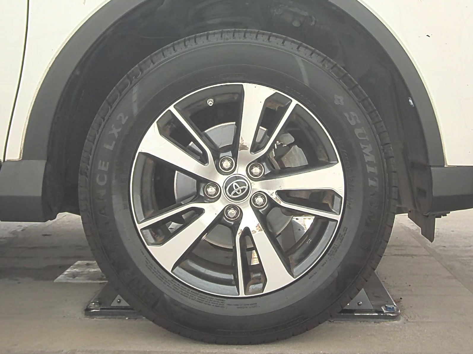 2018 Toyota RAV4 XLE FWD