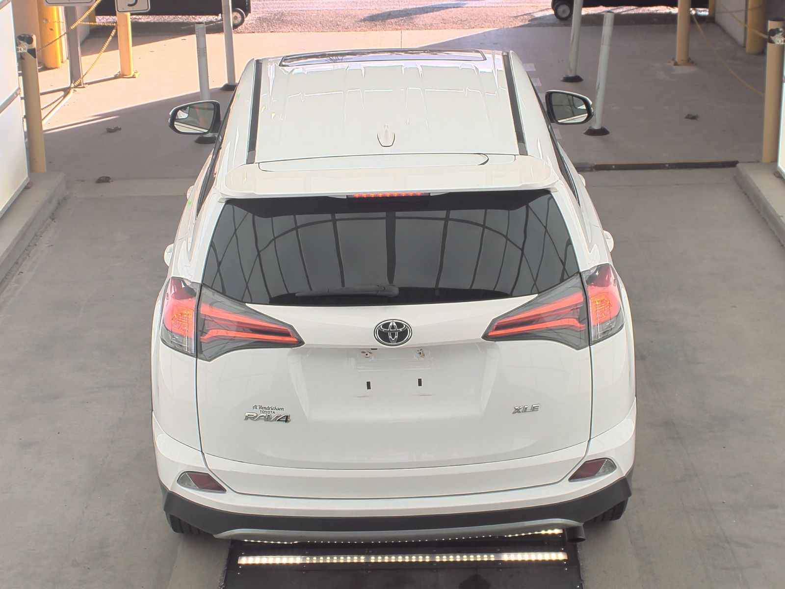 2018 Toyota RAV4 XLE FWD