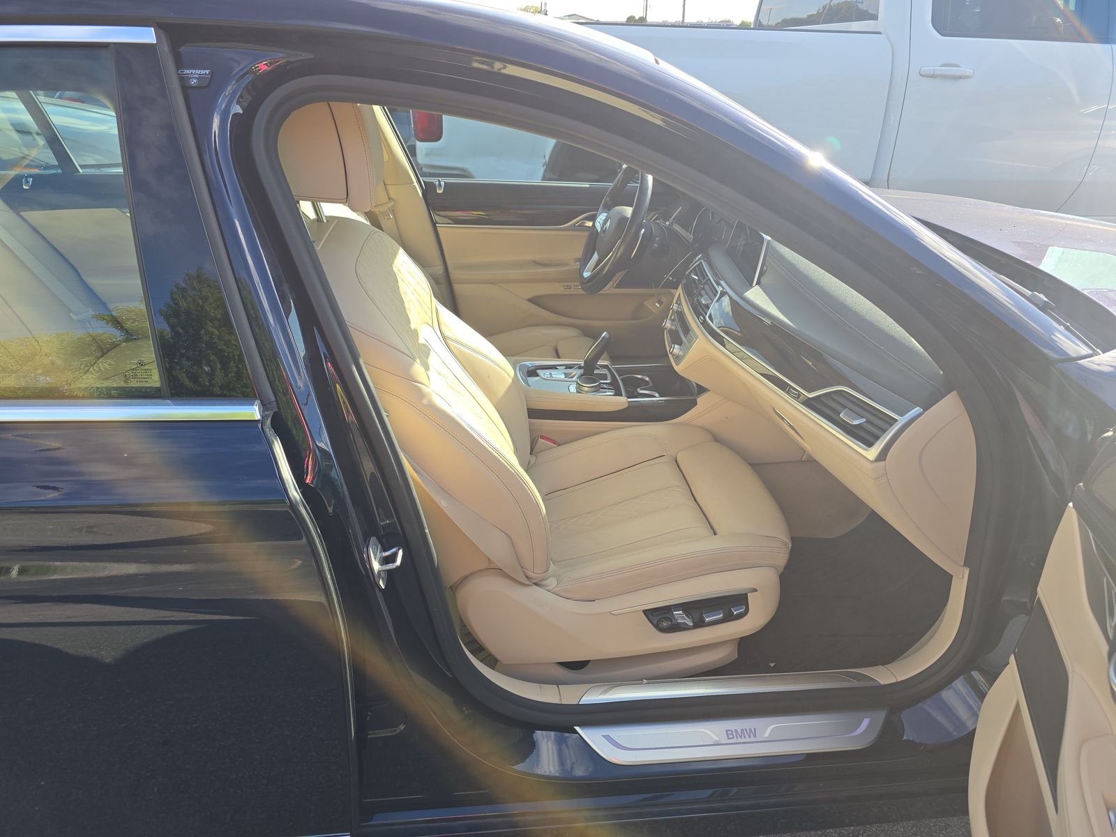 2017 BMW 7 Series 740i RWD
