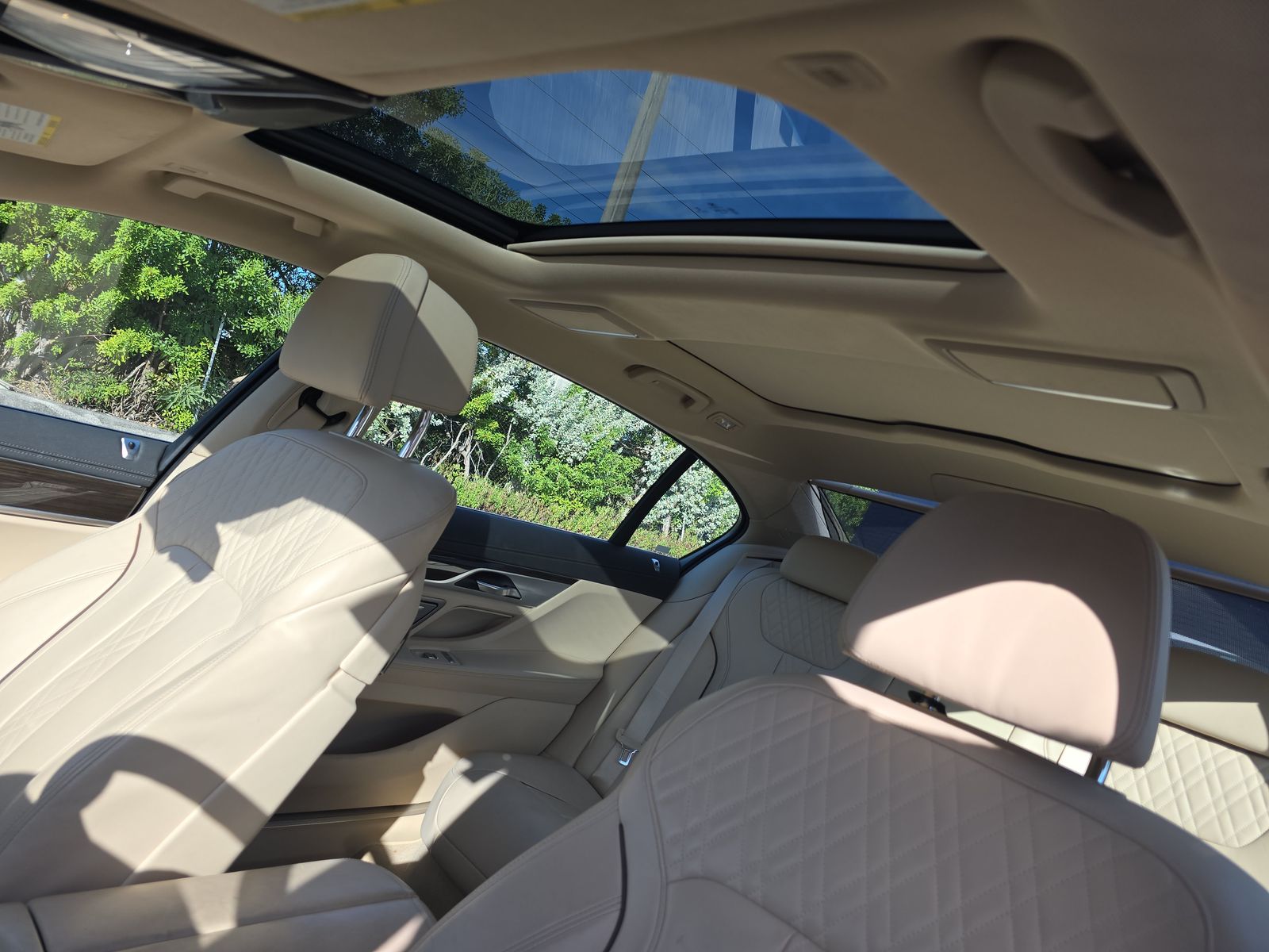 2017 BMW 7 Series 740i RWD