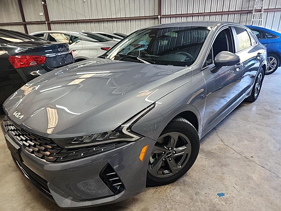 2022 Kia K5 LX