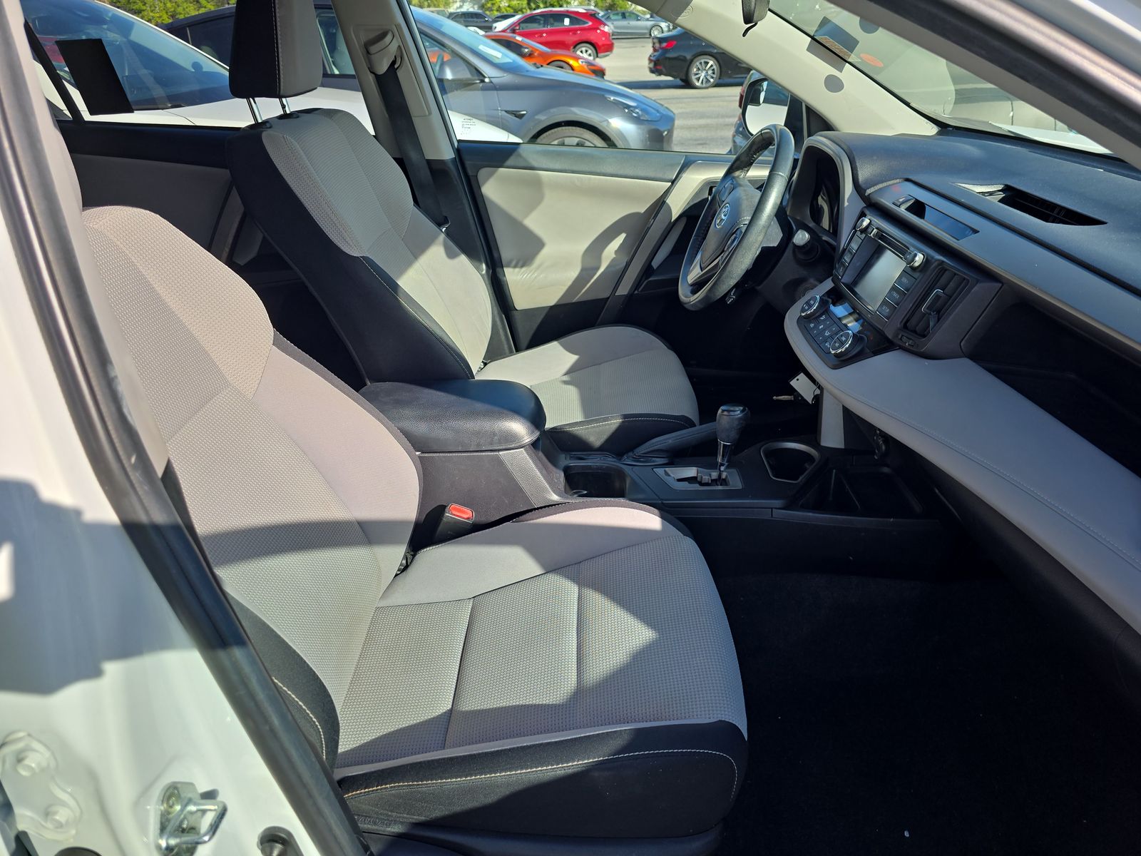 2018 Toyota RAV4 XLE FWD