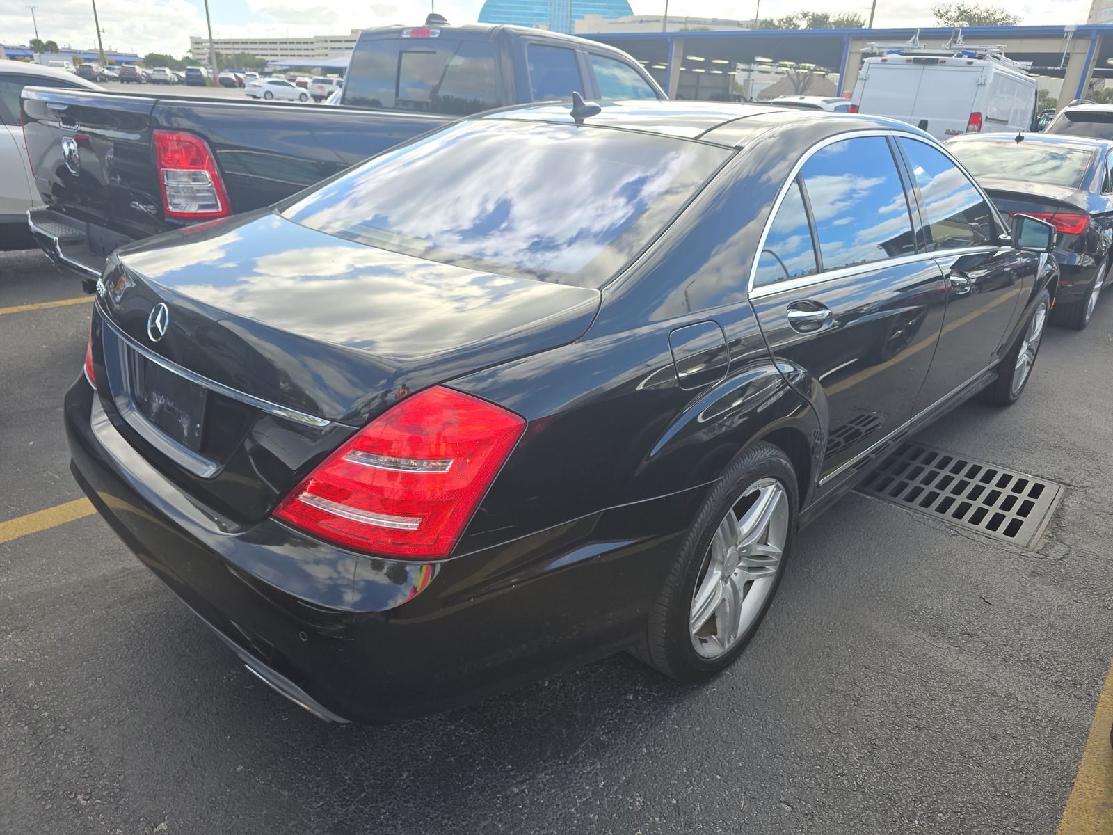 2012 Mercedes-Benz S-Class S 550 RWD