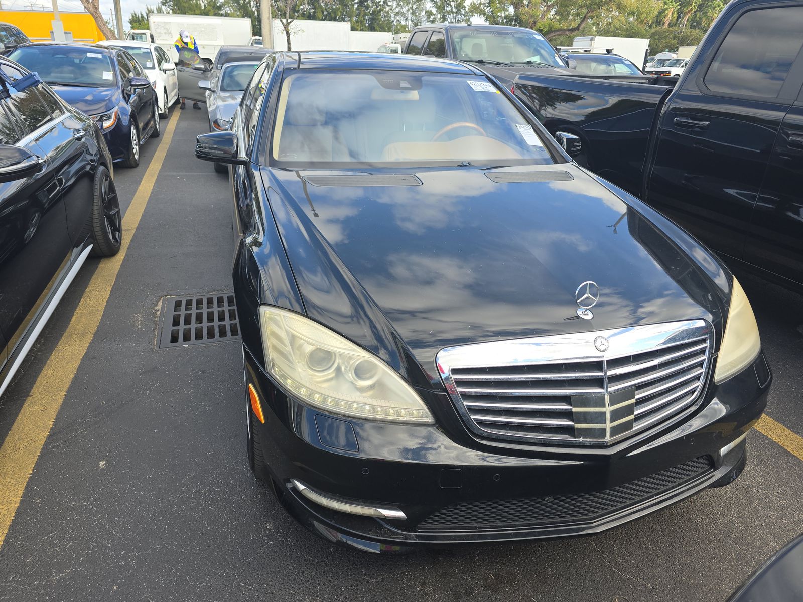 2012 Mercedes-Benz S-Class S 550 RWD