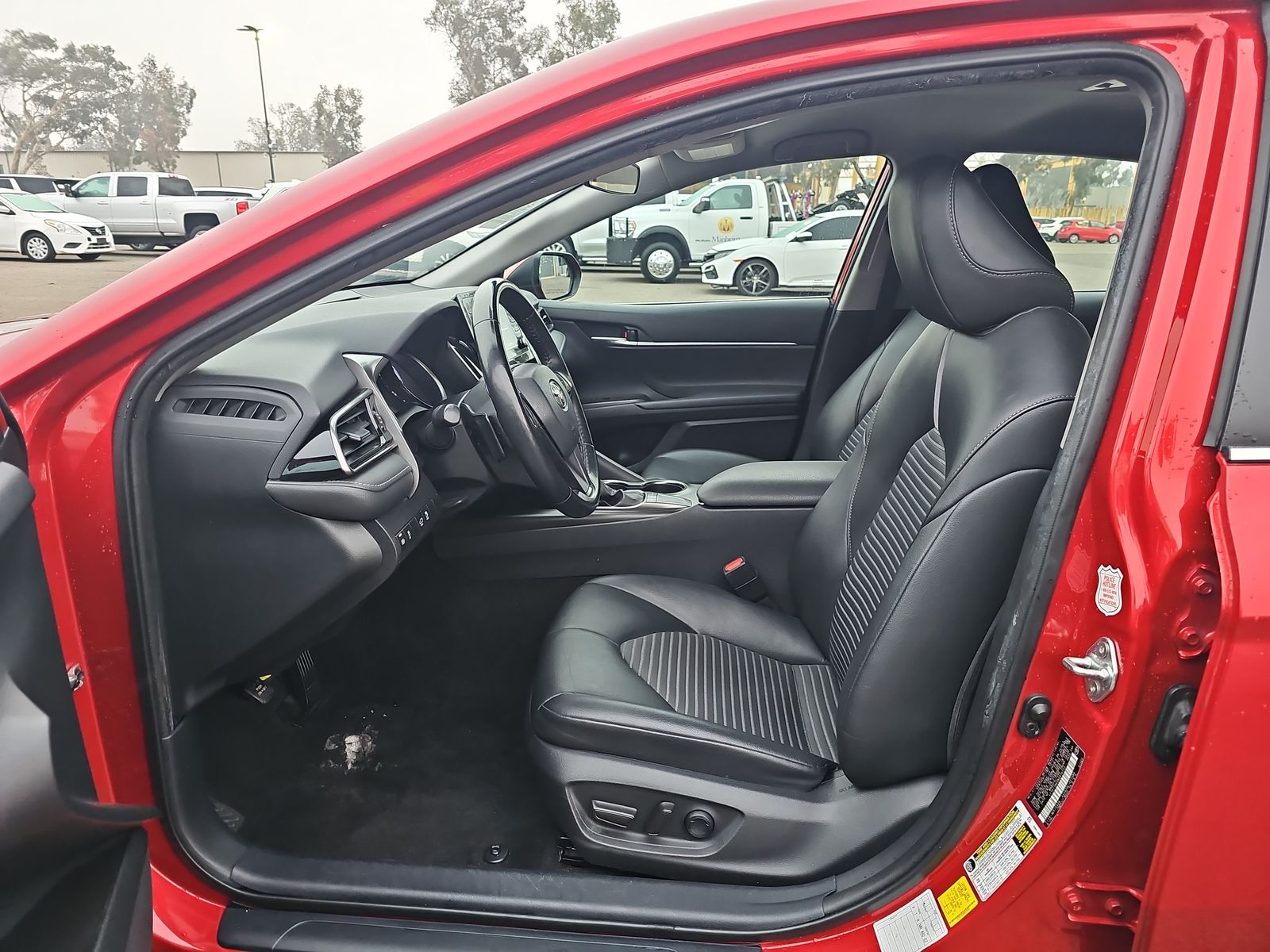 2022 Toyota Camry SE FWD